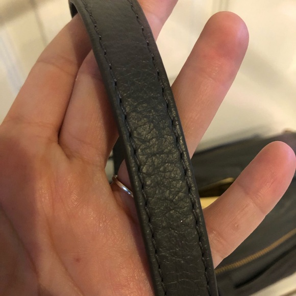 Badgley Mischka grey rectangular leather satchel with calfskin pocket - Picture 8 of 16